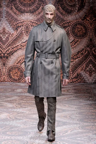 Look 6
